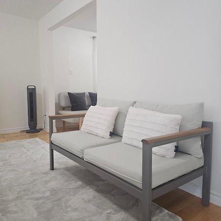 Modern Bright Cozy 3Bed 3Bath Vacation House In Ajax, Greater Toronto Area Gta, On, Canada Exteriör bild